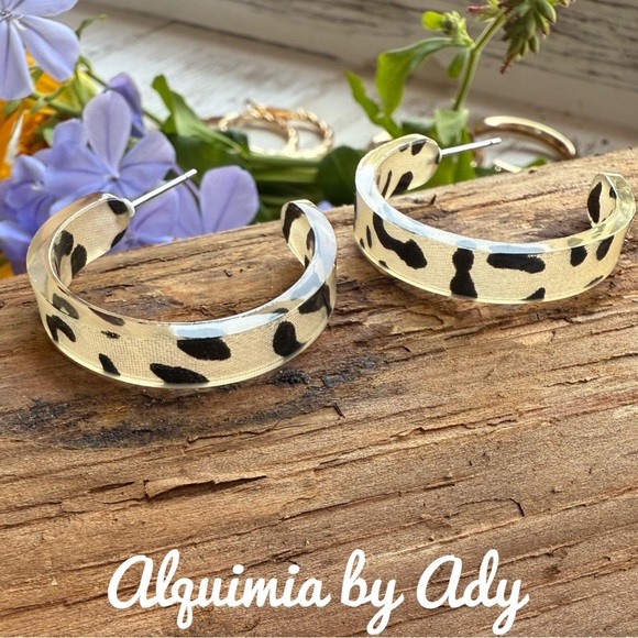 Dalmatian Print Hoop Earrings - Picture 1 of 1